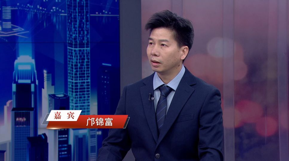 央視知名主持人董倩對(duì)話(huà)今科鄺錦富：智能機(jī)床驅(qū)動(dòng)制造業(yè)新篇章